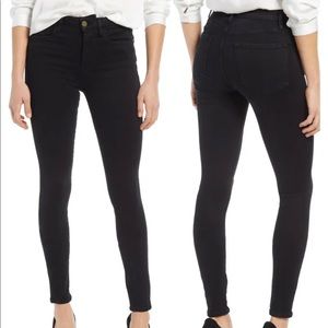 NWT. FRAME Le One Skinny Jeans, Sz 2 / Black